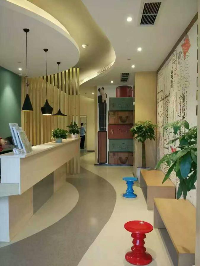 Hotel Ibis Chengdu West Jingcui Road Extérieur photo