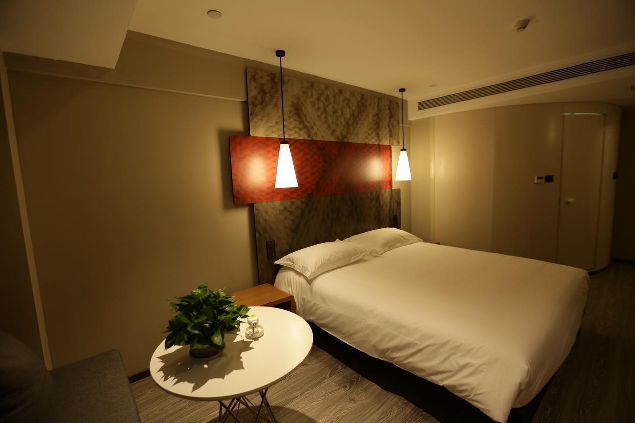 Hotel Ibis Chengdu West Jingcui Road Extérieur photo