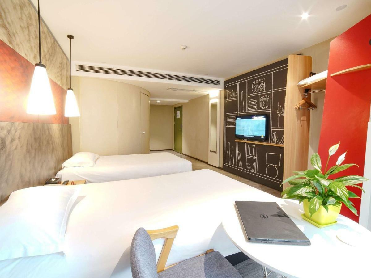 Hotel Ibis Chengdu West Jingcui Road Extérieur photo